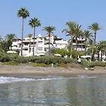 Alcazaba 3302 *