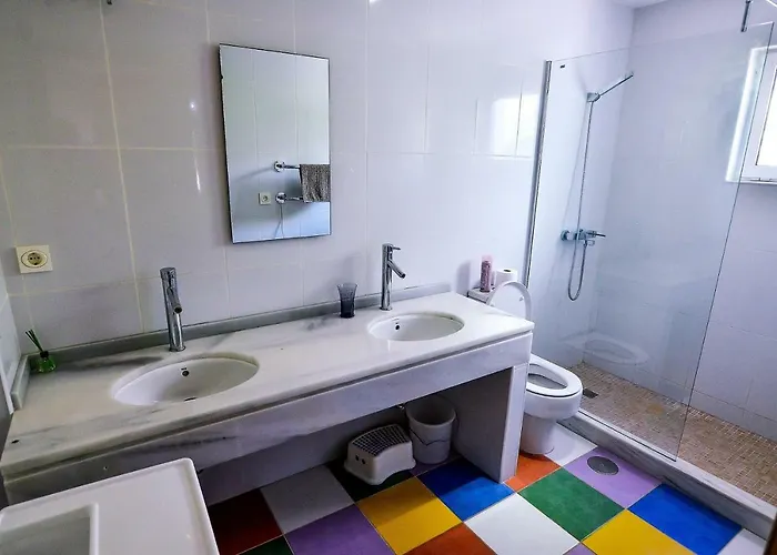 Alcazaba 3302 إِستيبونا