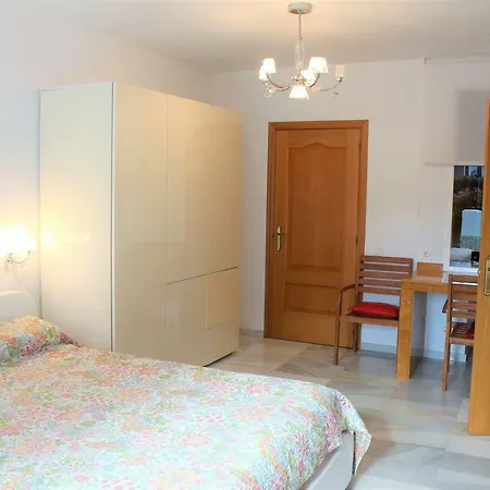 阿尔卡萨瓦海滩3302公寓 公寓 埃斯特波纳