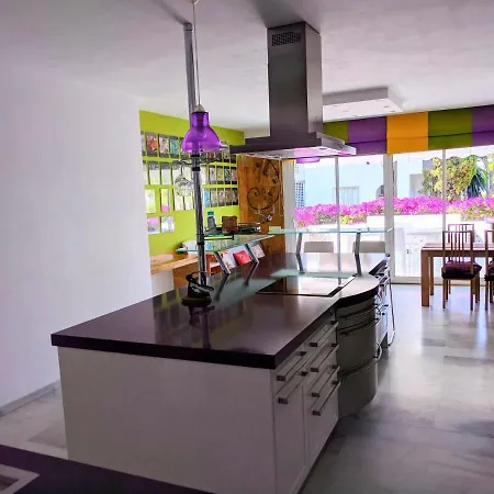 公寓 阿尔卡萨瓦海滩3302公寓 埃斯特波纳