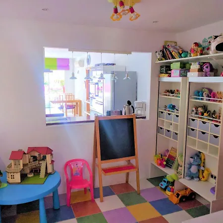 阿尔卡萨瓦海滩3302公寓 公寓 埃斯特波纳